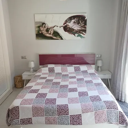 En El Centro, Luminosa Y Amplia Holiday home Benicarlo